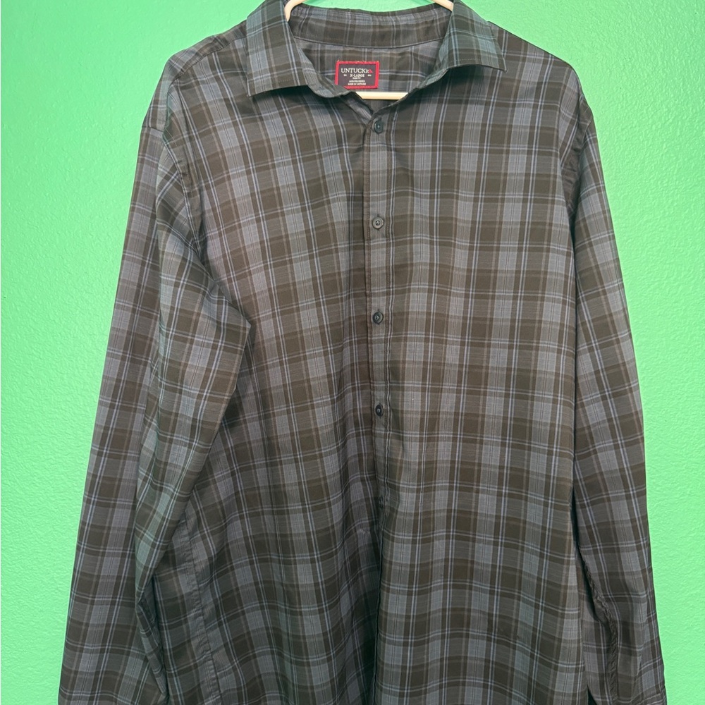 Untuckit Men’s Black Plaid Shirt